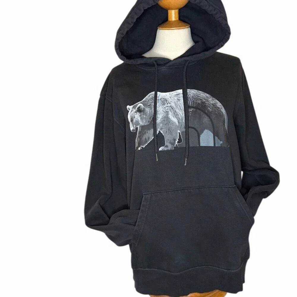 The North Face Hoodie Mens M Black TNF Bear Graphic Pullover Kangaroo